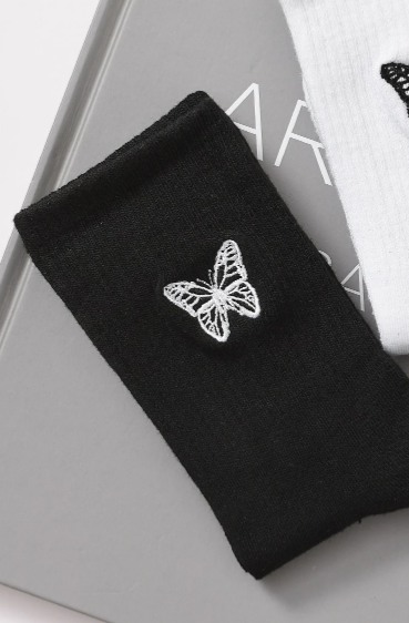 Medias Bordado De Mariposa